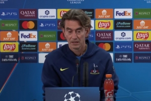 弗兰克:罗梅罗未随队出征是预防措施 在主场训练是出于战术原因 弗兰克:罗梅罗未随队出征是预防措施 在主场训练是出于战术原因