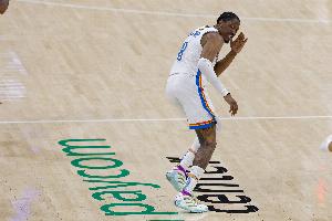 杰伦威:追逐伟大是我们每个人的动力 这也是为何我们团队特别 杰伦威:追逐伟大是我们每个人的动力 这也是为何我们团队特别