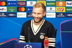 莱默尔打趣凯恩104场100球:我还差1场就到百场,但百球就差远了 莱默尔打趣凯恩104场100球:我还差1场就到百场,但百球就差远了