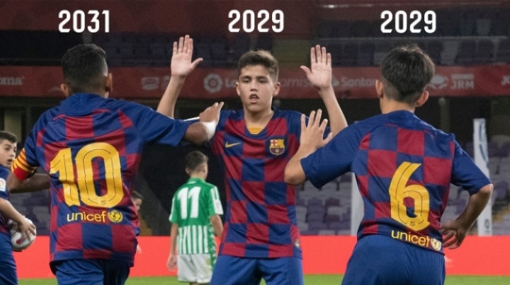 红蓝未来!拉玛西亚18岁三杰:亚马尔2031,库巴西+伯纳尔2029 红蓝未来!拉玛西亚18岁三杰:亚马尔2031,库巴西+伯纳尔2029