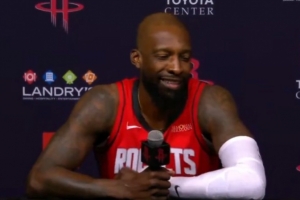 你和杜兰特在联盟快要20年了?杰夫-格林大喊天哪引记者欢呼 你和杜兰特在联盟快要20年了?杰夫-格林大喊天哪引记者欢呼