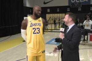 詹姆斯:新赛季我要活在当下 不担心昨日怎样也不去关注未来如何 詹姆斯:新赛季我要活在当下 不担心昨日怎样也不去关注未来如何