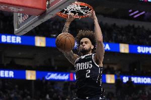 2米21?莱夫利:我夏天长高了 现在的身高是7尺2或者7尺3 2米21?莱夫利:我夏天长高了 现在的身高是7尺2或者7尺3