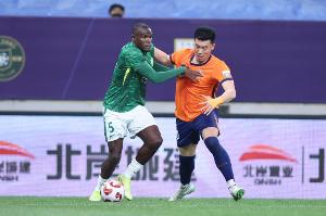 记者:冯伯元不会随海牛出征梅州,他将代表南京队参加苏超 记者:冯伯元不会随海牛出征梅州,他将代表南京队参加苏超