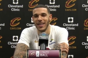 鲍尔:我来骑士是为了助队赢得总冠军 我会做好自己的分内之事 鲍尔:我来骑士是为了助队赢得总冠军 我会做好自己的分内之事