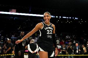 阿贾在生死战多次砍35+&WNBA历史首人 季后赛罚球超帕克至历史第5 阿贾在生死战多次砍35+&WNBA历史首人 季后赛罚球超帕克至历史第5