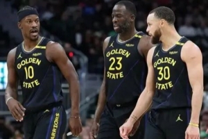 30天30队·勇士:库里每一刻一去不返的时光 30天30队·勇士:库里每一刻一去不返的时光