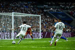 马卡:罗德里戈最佳位置是左路,既能突破到底线也能寻找射门机会 马卡:罗德里戈最佳位置是左路,既能突破到底线也能寻找射门机会