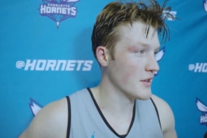 4号秀克尼佩尔:训练营首次训练感觉很棒收获满满 4号秀克尼佩尔:训练营首次训练感觉很棒收获满满