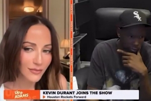 这个真漂亮！杜兰特连线美女记者 邀请其看比赛&赛后可以一起吃点