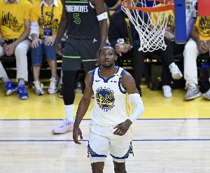 双赢!库明加多拿钱&勇士手握第2年球队选项 目前最佳解决方案? 双赢!库明加多拿钱&勇士手握第2年球队选项 目前最佳解决方案?