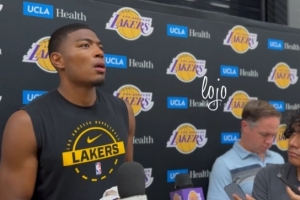 八村谈新援融入:球队整体体型变得更出色了 1-5号位实力都很强 八村谈新援融入:球队整体体型变得更出色了 1-5号位实力都很强