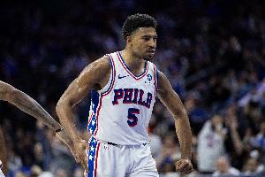 场均21.9分4.5助1.5断+2.9记3分!76人格莱姆斯这水准为啥签资质? 场均21.9分4.5助1.5断+2.9记3分!76人格莱姆斯这水准为啥签资质?