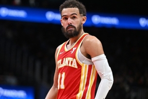 杰弗森:上赛季特雷-杨的防守有进步 这赛季老鹰过首轮就算成功 杰弗森:上赛季特雷-杨的防守有进步 这赛季老鹰过首轮就算成功