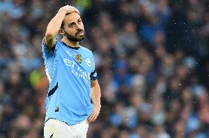 罗马诺:B席明夏90%会离开曼城,但现在讨论他加盟尤文还为时尚早 罗马诺:B席明夏90%会离开曼城,但现在讨论他加盟尤文还为时尚早