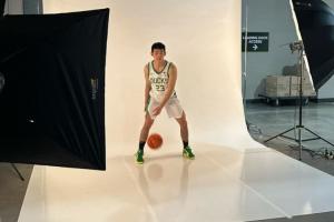 林葳为打NCAA舍弃600万年薪?媒体人:这说法明显不符合现实 林葳为打NCAA舍弃600万年薪?媒体人:这说法明显不符合现实