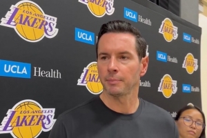 雷迪克:打太阳大家不会打太久 特别是里夫斯和东契奇! 雷迪克:打太阳大家不会打太久 特别是里夫斯和东契奇!