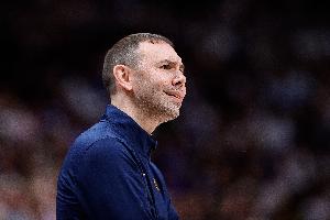 阿德尔曼谈团队凝聚力:希望看到良性竞争 若有小圈子就会很糟糕 阿德尔曼谈团队凝聚力:希望看到良性竞争 若有小圈子就会很糟糕