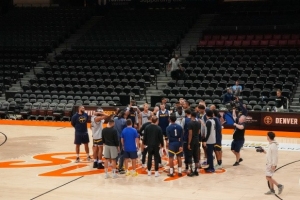 持续进步!新援在列&众将全神贯注 掘金训练营第四日返图 持续进步!新援在列&众将全神贯注 掘金训练营第四日返图