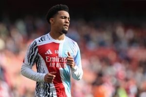 威尔希尔:恩瓦内里今年的比赛水平又提升一个档次,他身上有魔力 威尔希尔:恩瓦内里今年的比赛水平又提升一个档次,他身上有魔力