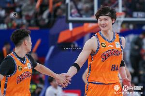 媒体人:上海男篮联赛备战暂时告一段落 将兵分多路备战全运 媒体人:上海男篮联赛备战暂时告一段落 将兵分多路备战全运