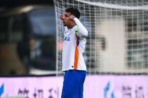 克雷桑迎来中超百场里程碑,此前99场比赛57球20次助攻 克雷桑迎来中超百场里程碑,此前99场比赛57球20次助攻