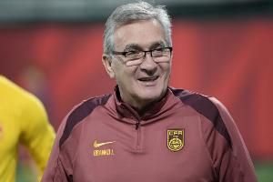 直播吧:国足选帅面试结束开始“询价” 预计年薪150万刀对标伊万 直播吧:国足选帅面试结束开始“询价” 预计年薪150万刀对标伊万