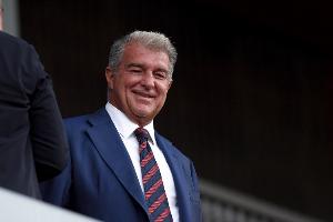 拉波尔塔:巴萨仍渴望赢得欧冠冠军,我们的球员永远不会放弃 拉波尔塔:巴萨仍渴望赢得欧冠冠军,我们的球员永远不会放弃