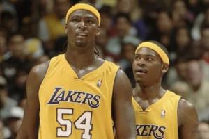 卧龙凤雏 “KO”组合!美媒调侃:这就是昨天的艾顿和布朗尼 卧龙凤雏 “KO”组合!美媒调侃:这就是昨天的艾顿和布朗尼