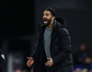 阿莫林谈球员支持:我在训练中感受到了,但必须在场上也展示出来 阿莫林谈球员支持:我在训练中感受到了,但必须在场上也展示出来