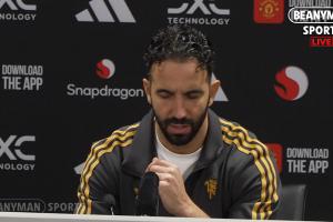 阿莫林:今天我们是支成熟的队伍,无法持续这种表现确实令人沮丧 阿莫林:今天我们是支成熟的队伍,无法持续这种表现确实令人沮丧