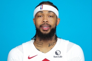 交易243天终于完成猛龙首秀!英格拉姆12投6中&罚球7中6砍下19分 交易243天终于完成猛龙首秀!英格拉姆12投6中&罚球7中6砍下19分