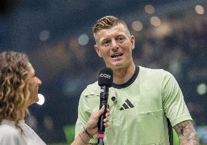 克罗斯:巴萨的足球好看但太大开大合,75分钟后疲劳也不换踢法 克罗斯:巴萨的足球好看但太大开大合,75分钟后疲劳也不换踢法