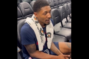 比尔谈加盟快船:我渴望赢球 在训练营无需过渡直接能进入状态 比尔谈加盟快船:我渴望赢球 在训练营无需过渡直接能进入状态