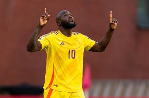 比利时记者:卢卡库可能11月恢复训练,他计划在12月复出 比利时记者:卢卡库可能11月恢复训练,他计划在12月复出