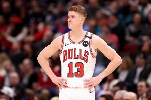 铁!许尔特7投1中&三分3中1得到3分3板1助 出现3失误 铁!许尔特7投1中&三分3中1得到3分3板1助 出现3失误