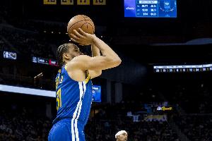 生涯场均7.3分!Scotto:公牛与凯文-诺克斯达成签约协议 生涯场均7.3分!Scotto:公牛与凯文-诺克斯达成签约协议