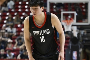 拓记:若球队希望杨瀚森短期内打出来 那内线的深度可能会是问题 拓记:若球队希望杨瀚森短期内打出来 那内线的深度可能会是问题