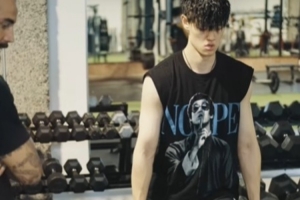 曾凡博谈再次冲击NBA:三年时间 我从比赛阅读或身体训练都有提高 曾凡博谈再次冲击NBA:三年时间 我从比赛阅读或身体训练都有提高