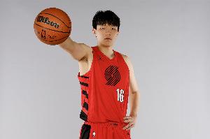 媒体人：杨瀚森速率方面还是要加强 NBA真的太快了