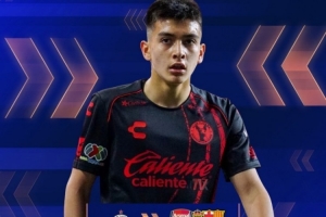 记者:巴萨有意墨西哥16岁天才G-莫拉,已接触其经纪人皮门塔 记者:巴萨有意墨西哥16岁天才G-莫拉,已接触其经纪人皮门塔