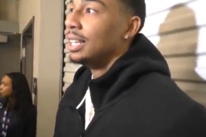 第三节进攻高潮42-8!乔丹-米勒:当时没想其他 只是专注于当下 第三节进攻高潮42-8!乔丹-米勒:当时没想其他 只是专注于当下