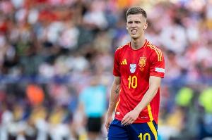 马卡报:奥尔莫因伤退出西班牙队训练,很可能无缘出战格鲁吉亚 马卡报:奥尔莫因伤退出西班牙队训练,很可能无缘出战格鲁吉亚