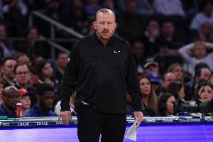 迪文岑佐:锡伯杜想赢下每场球 很多球员在他麾下迎来了生涯巅峰 迪文岑佐:锡伯杜想赢下每场球 很多球员在他麾下迎来了生涯巅峰