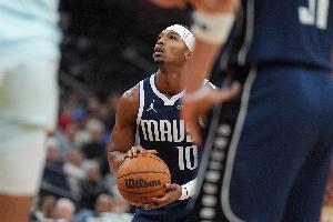 基德:布兰登-威廉姆斯要清晰把握进攻节奏 有球权时他是场上领袖 基德:布兰登-威廉姆斯要清晰把握进攻节奏 有球权时他是场上领袖