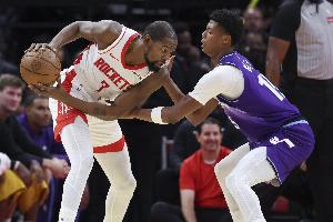 杜兰特:贝利展现了自己的潜力 很期待看到他未来的成长轨迹 杜兰特:贝利展现了自己的潜力 很期待看到他未来的成长轨迹