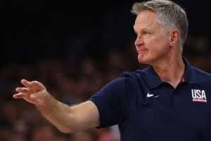 卸任美国男篮主帅!科尔带领球队夺23年世界杯第四、24年奥运金牌 卸任美国男篮主帅!科尔带领球队夺23年世界杯第四、24年奥运金牌
