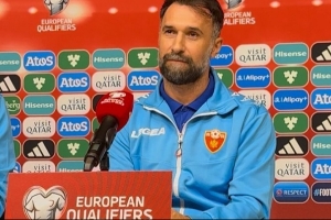 太惨了!9月上任黑山主帅的武齐尼奇,执教生涯首秀0-4法罗群岛 太惨了!9月上任黑山主帅的武齐尼奇,执教生涯首秀0-4法罗群岛