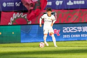 东体:海港回归训练后直接上强度,穆斯卡特需适时考虑后手问题 东体:海港回归训练后直接上强度,穆斯卡特需适时考虑后手问题