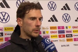 格雷茨卡:我们对表现结果感到满意,对方早早红牌让情况有些特殊 格雷茨卡:我们对表现结果感到满意,对方早早红牌让情况有些特殊